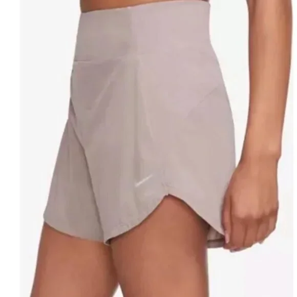 NIKE Bliss Dri-fit Fitness High-waisted 3" Brief-lined Shorts DX6018-019 NWT XL - Picture 3 of 14